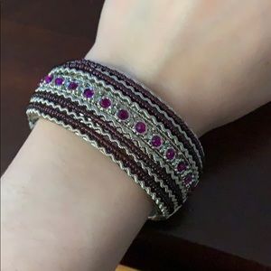 listing-status-banner